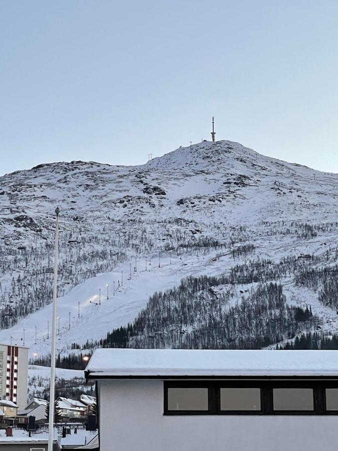 Stetind - Modern Apartment With Free Parking Narvik Exterior photo